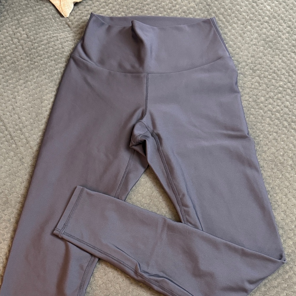 Oraki Gray Leggings size small - Picture 1 of 3